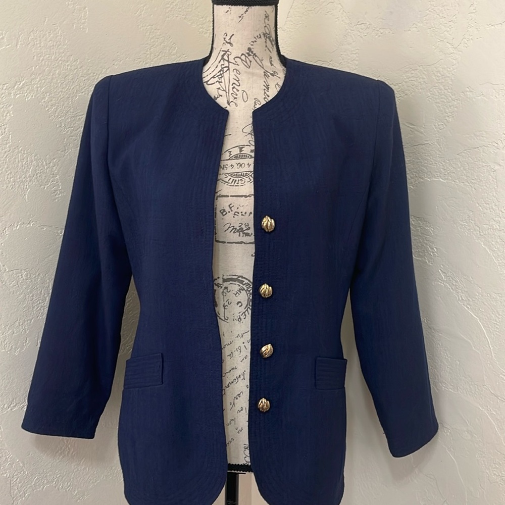HBS Ltd Vintage Women's Navy Blue 
Blazer Jacket With Shoulder Pads Size 10P
